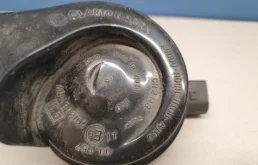 Звуковой сигнал для Volkswagen Polo 2016 года на фотографиях