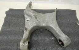 Рычаг задний левый нижний для BMW X6 2012 года на фотографиях