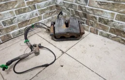 Суппорт задний левый для Land Rover Range Rover Sport L320 Rest 2009-2013