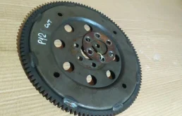 Маховик для Nissan Primera 2007 года на фотографиях