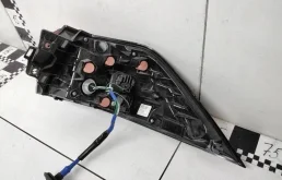 Фонарь левый для Toyota RAV4 2023 года на фотографиях