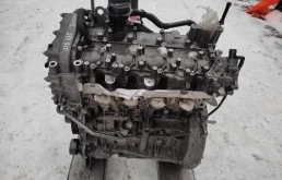 Двигатель без навесного для Mercedes-Benz GLA class на фотографиях