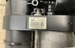 Компрессор пневмоподвески задний для Porsche Cayenne на фотографиях