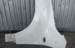 Крыло левое для Suzuki Grand Vitara на фотографиях