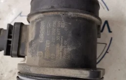 Датчик массового расхода воздуха для Volvo XC90 2012 года на фотографиях