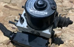 Блок abs Volkswagen Golf 2005-2009 Plus