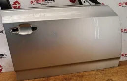 Дверь передняя правая для BMW X3 2005 года на фотографиях