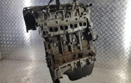 Двигатель без навесного для Fiat Doblo 2018 года на фотографиях