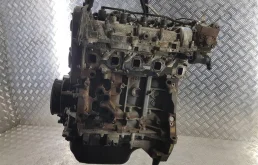 Двигатель без навесного для Fiat Doblo 2018 года на фотографиях