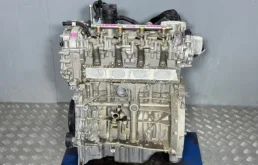 Двигатель с навесным для Mercedes-Benz CLA class X117 2014-2019