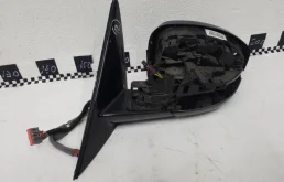 Стекла и зеркала для Land Rover Range Rover 2011 года на фотографиях