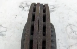 Диски тормозные передние (комплект) для Mercedes-Benz E class 2021 года на фотографиях