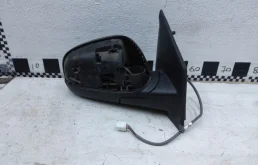 Стекла и зеркала для Nissan Note на фотографиях