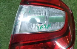 Фонарь правый для Skoda Rapid 2019 года на фотографиях