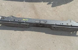 Панель радиатора (телевизор) для Opel Astra 2009 года на фотографиях