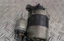 Стартер для Renault Fluence 2010 года на фотографиях