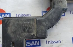 Корпус воздушного фильтра для Nissan X-Trail 2020 года на фотографиях