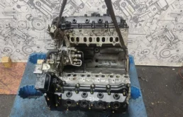 Двигатель для Toyota Land Cruiser 2013 года на фотографиях