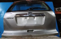 Крышка багажника для Honda CR-V 2008 года на фотографиях
