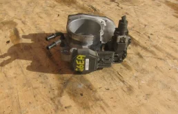 Блок дроссельной заслонки для Kia Carnival на фотографиях