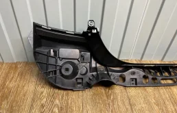 Усилитель заднего бампера для BMW 5er на фотографиях