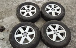 Диск колесный литой для Volvo XC90 2006 года на фотографиях