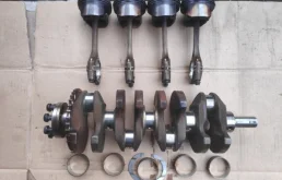 Коленвал для Mitsubishi Outlander 2013 года на фотографиях