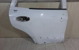 Двери для Hyundai Santa Fe Classic 2010 года на фотографиях