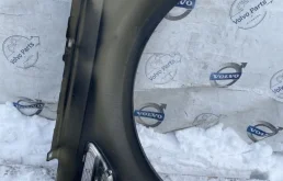 Крылья для Land Rover Freelander 2007 года на фотографиях