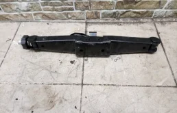 Домкрат для Mercedes-Benz GL class на фотографиях