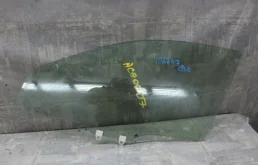 Стекла и зеркала для Honda Accord 2005 года на фотографиях