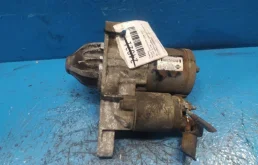 Стартер для Nissan Tiida на фотографиях