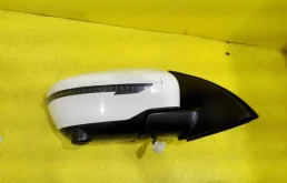 Зеркало боковое правое для Nissan Qashqai 2017 года на фотографиях