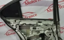 Дверь задняя левая для BMW 5er 2000 года на фотографиях