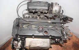 Двигатель без навесного для Hyundai Lantra на фотографиях