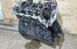 Двигатель с навесным и столб для Mercedes-Benz Vito W638 Vito 1996-2003