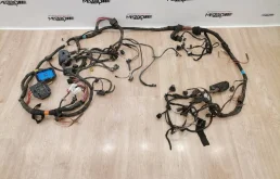 Проводка моторного отсека для Mercedes-Benz GL class на фотографиях