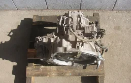 АКПП для Nissan Serena 1999 года на фотографиях