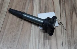 Катушка зажигания для Toyota Corolla 2008 года на фотографиях