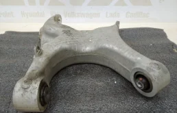 Рычаг задний левый нижний для BMW X6 2012 года на фотографиях