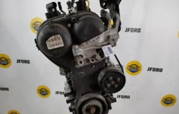 Двигатель без навесного для Ford Kuga 2019 года на фотографиях