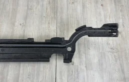 Абсорбер переднего бампера для Audi Q7 на фотографиях