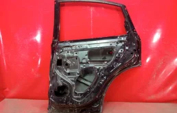 Двери для Infiniti FX 2014 года на фотографиях