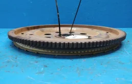 Маховик для Nissan Pathfinder 2005 года на фотографиях