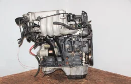 Двигатель без навесного для Hyundai Matrix 2006 года на фотографиях