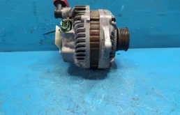 Генератор для Subaru Forester 2009 года на фотографиях