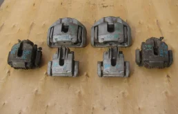 Диски тормозные передние (комплект) для BMW 5er 2009 года на фотографиях