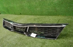 Решетка радиатора для Kia Rio X line 2021 года на фотографиях