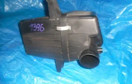 Корпус воздушного фильтра для Suzuki Grand Vitara на фотографиях