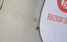 Крылья для Volkswagen Touran 2008 года на фотографиях